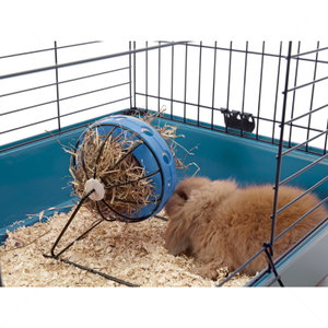 Играчка-хранилка за сено + отделение за лакомства SAVIC Bunny Toy