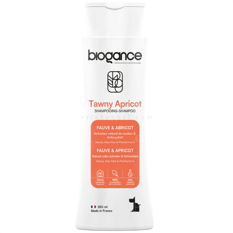 Шампоан за кучета с кафява козина BIOGANCE Shampoo Tawny Apricot