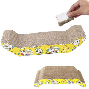 Драскало от картон с котешка билка AMAZONIA, жълто