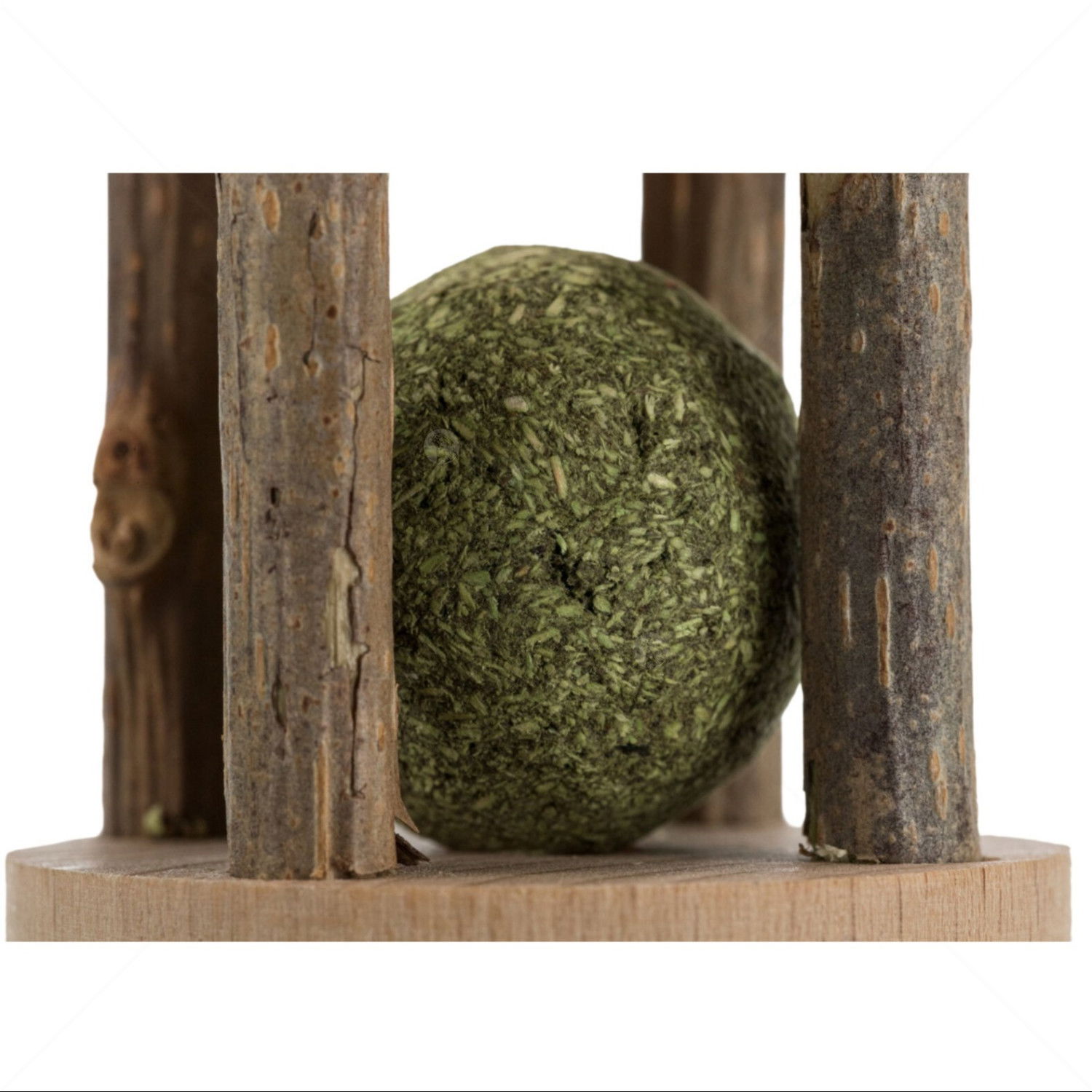 Дървена играчка с мататаби и топче от котешка трева TRIXIE