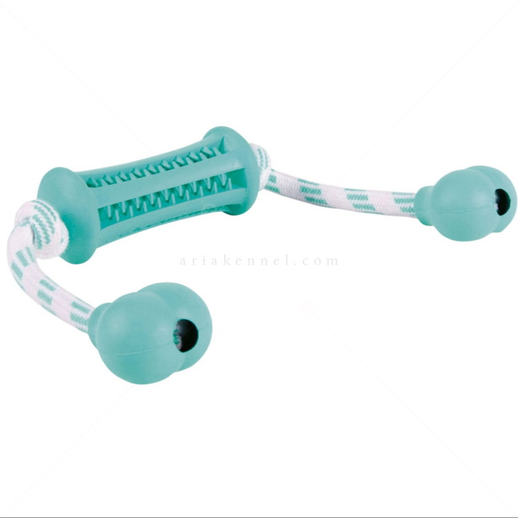 Каучукова играчка с въже и с аромат на мента TRIXIE