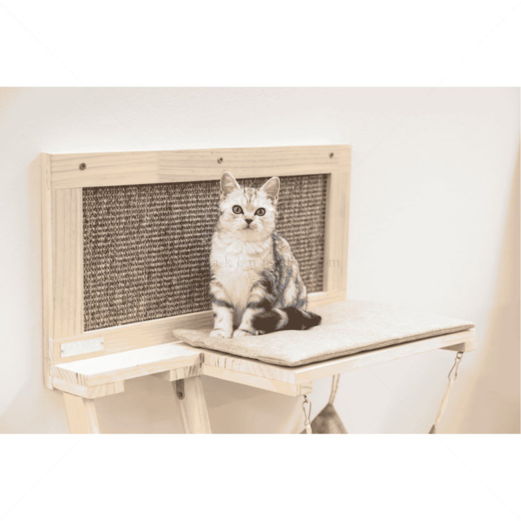 Катерушка за стена с място за почивка KERBL Cat Bed Timber brown