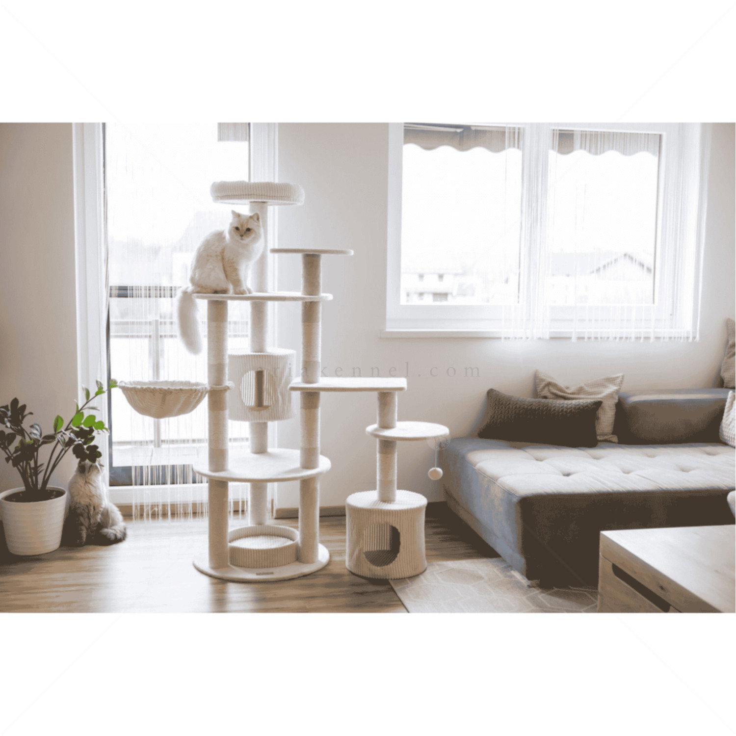 Катерушка Аника 164 см KERBL Cat Scratching Post Annika, beige