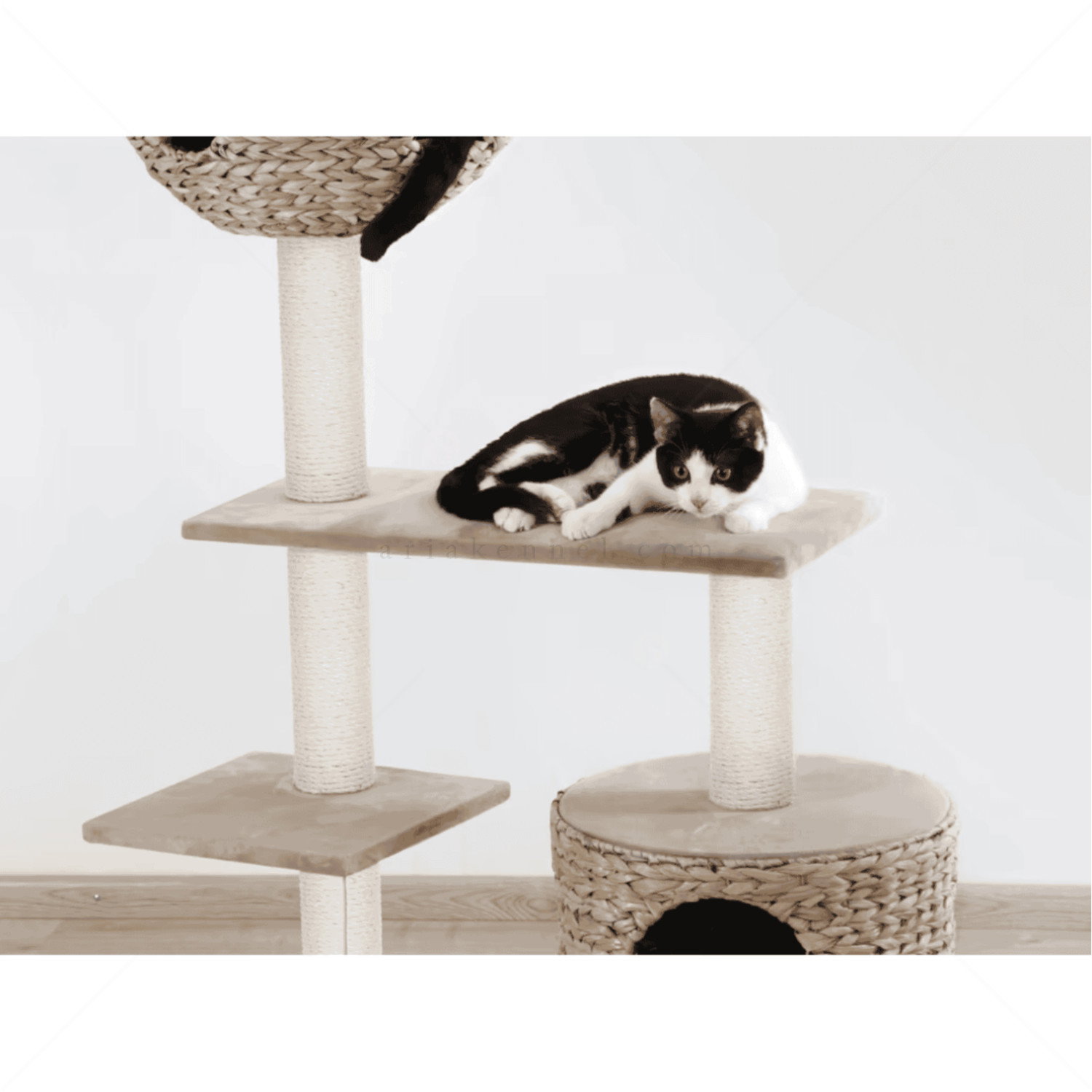 Катерушка Котешко дърво 100 см KERBL Cat Tree Banana Leaf Jade, beige
