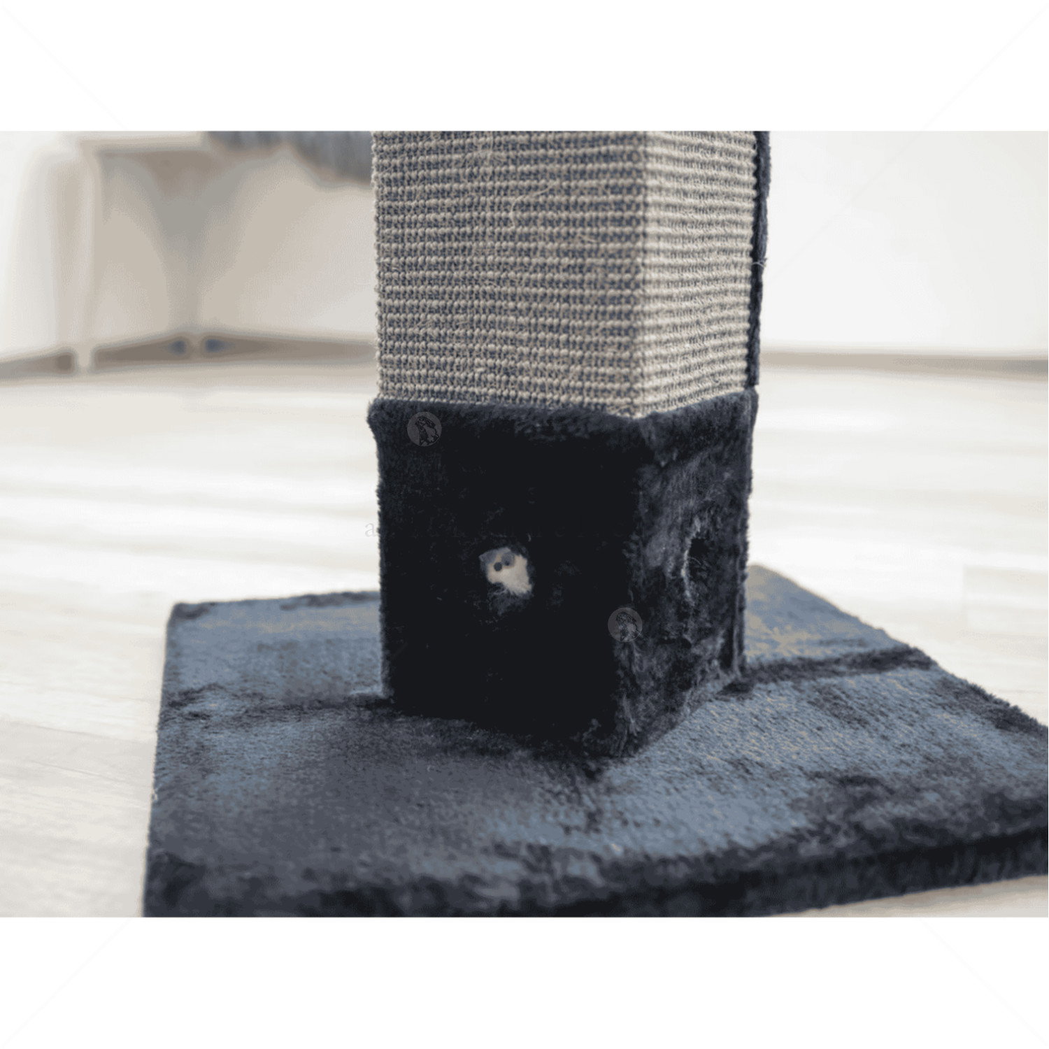 Драскало - 4 ъгъла KERBL Cat Scratching Post 4-corner, black