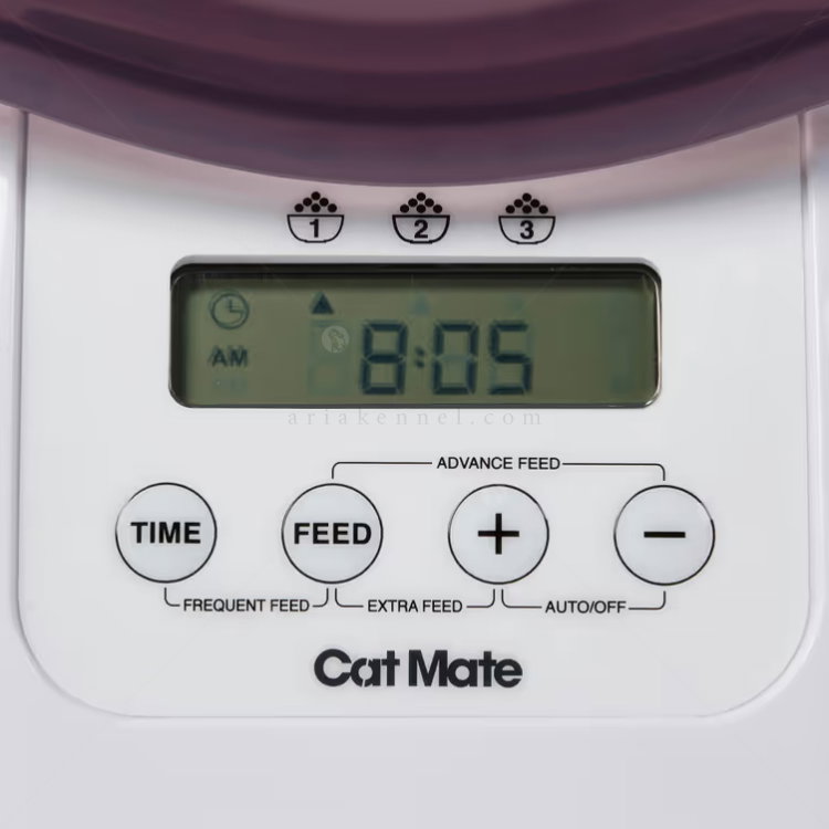 Автоматична хранилка със самостоятелно дозиране CAT MATE Automatic Food Dispenser