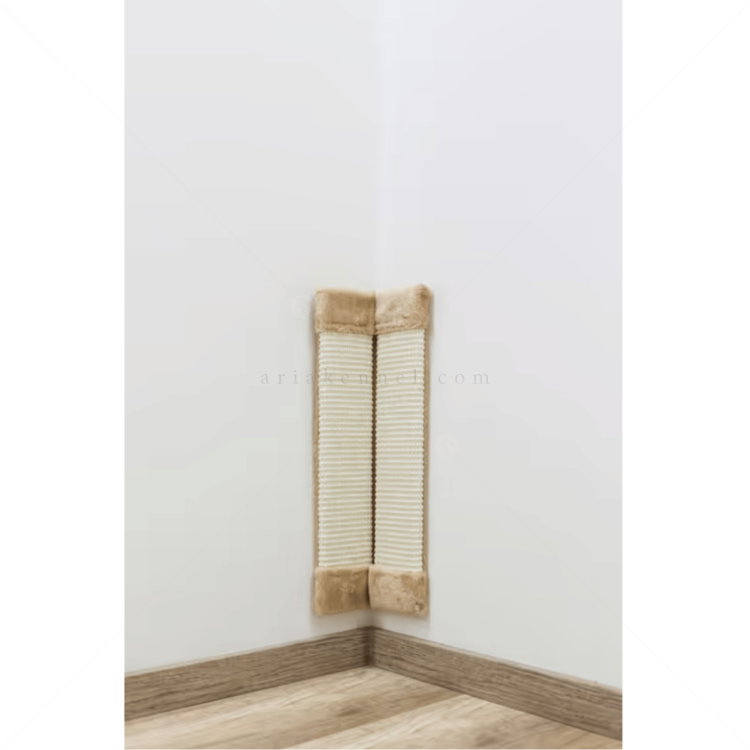 Ъглово драскало с плюш KERBL Cat Scratching Board for Corners