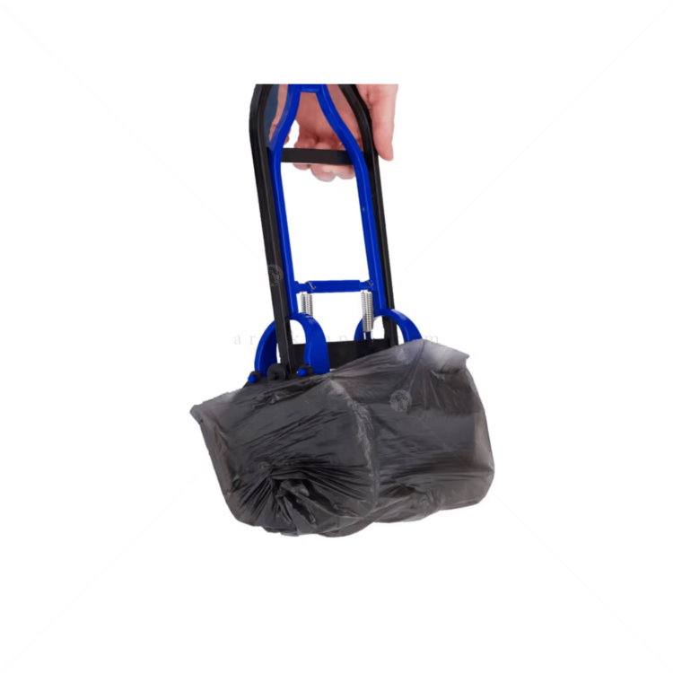 Щипка за почистване на изхождания KERBL Maxi Clean Up, черно/синьо