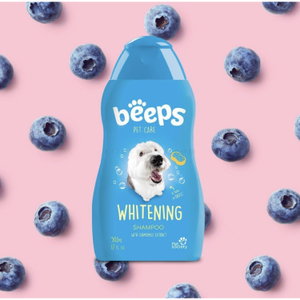 Шампоан за бели кучета с аромат на боровинки BEEPS Pet Care